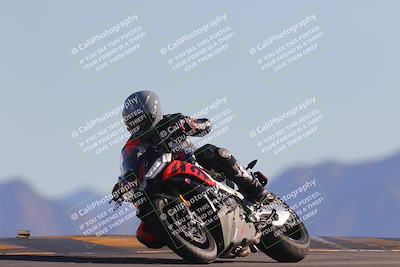 media/Nov-06-2023-Moto Forza (Mon) [[ce023d0744]]/3-Intermediate Group/Session 5 (Turn 9)/